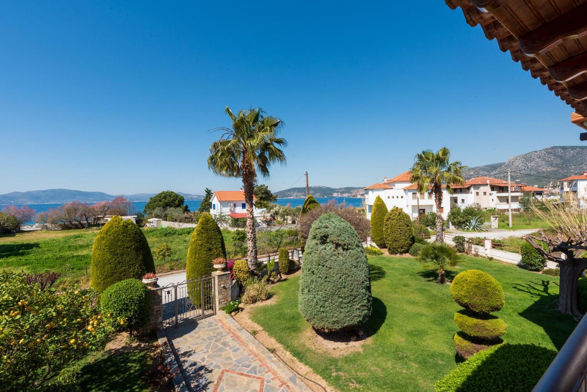 Appartamento Christina'S Twin Palm Trees House Agria Esterno foto