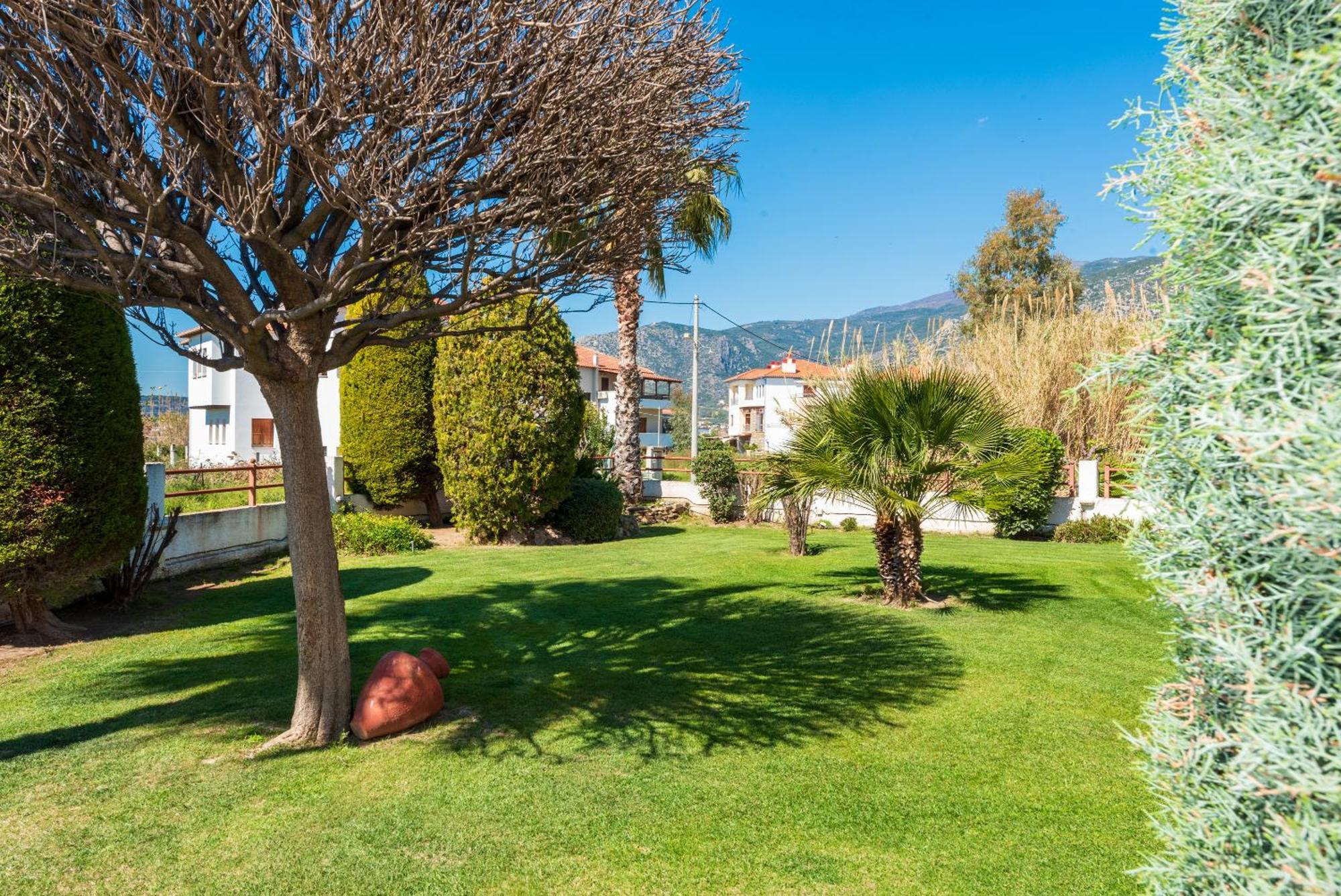 Appartamento Christina'S Twin Palm Trees House Agria Esterno foto